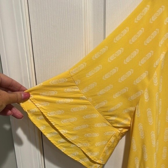 Matilda Jane yellow button down short sleeve tunic top size Large - Picture 4 of 11